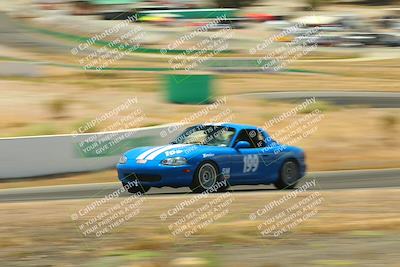 media/May-31-2025-CalClub SCCA (Sat) [[2c1a04e1ee]]/Qualifying/Group 5/Turn 4/